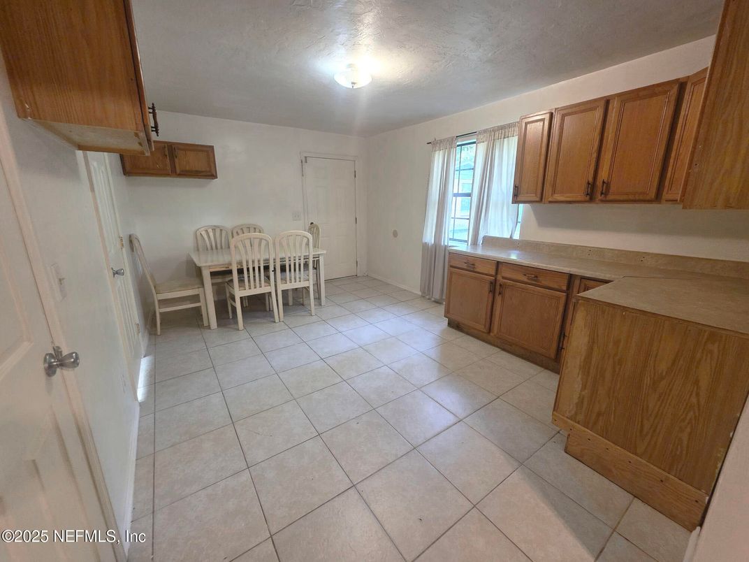 Dining room, Interior