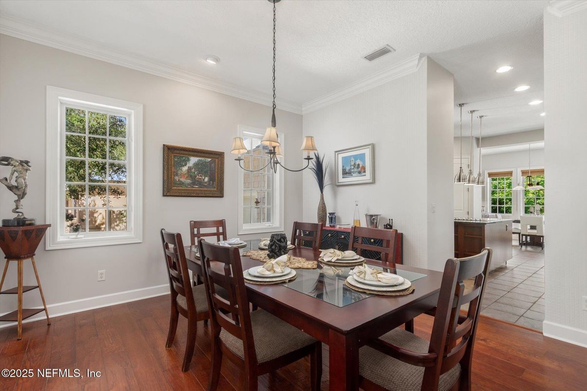 Chandelier, Dining room, Interior, Pendant Lights, Recessed Lighting, Wood Texture Flooring