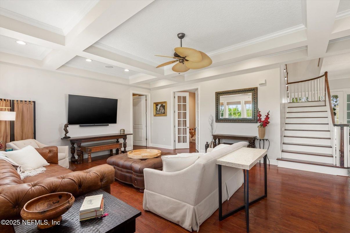 Interior, Living room, Recessed Lighting, Wood Texture Flooring