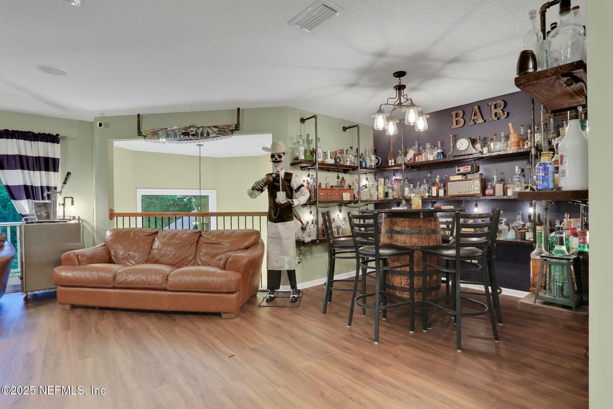 Interior, Pendant Lights, Wood Texture Flooring