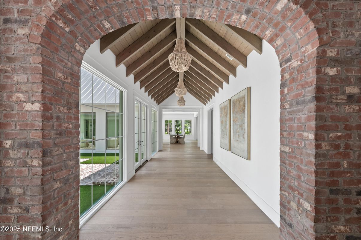 Interior, Pendant Lights, Wooden Beams, Wood Texture Flooring