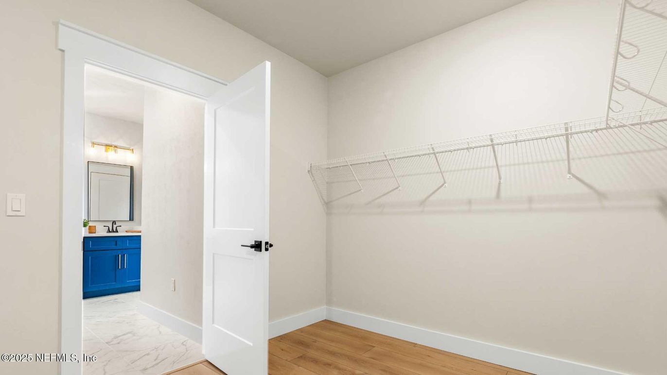 Interior, Marble, Walk-in Closets, Wood Texture Flooring