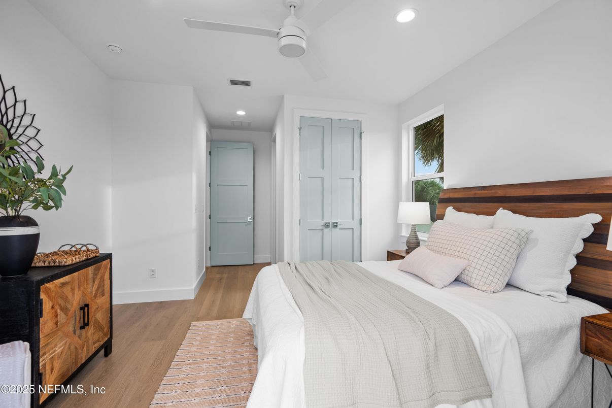 Bedroom, Interior, Recessed Lighting, Wood Texture Flooring