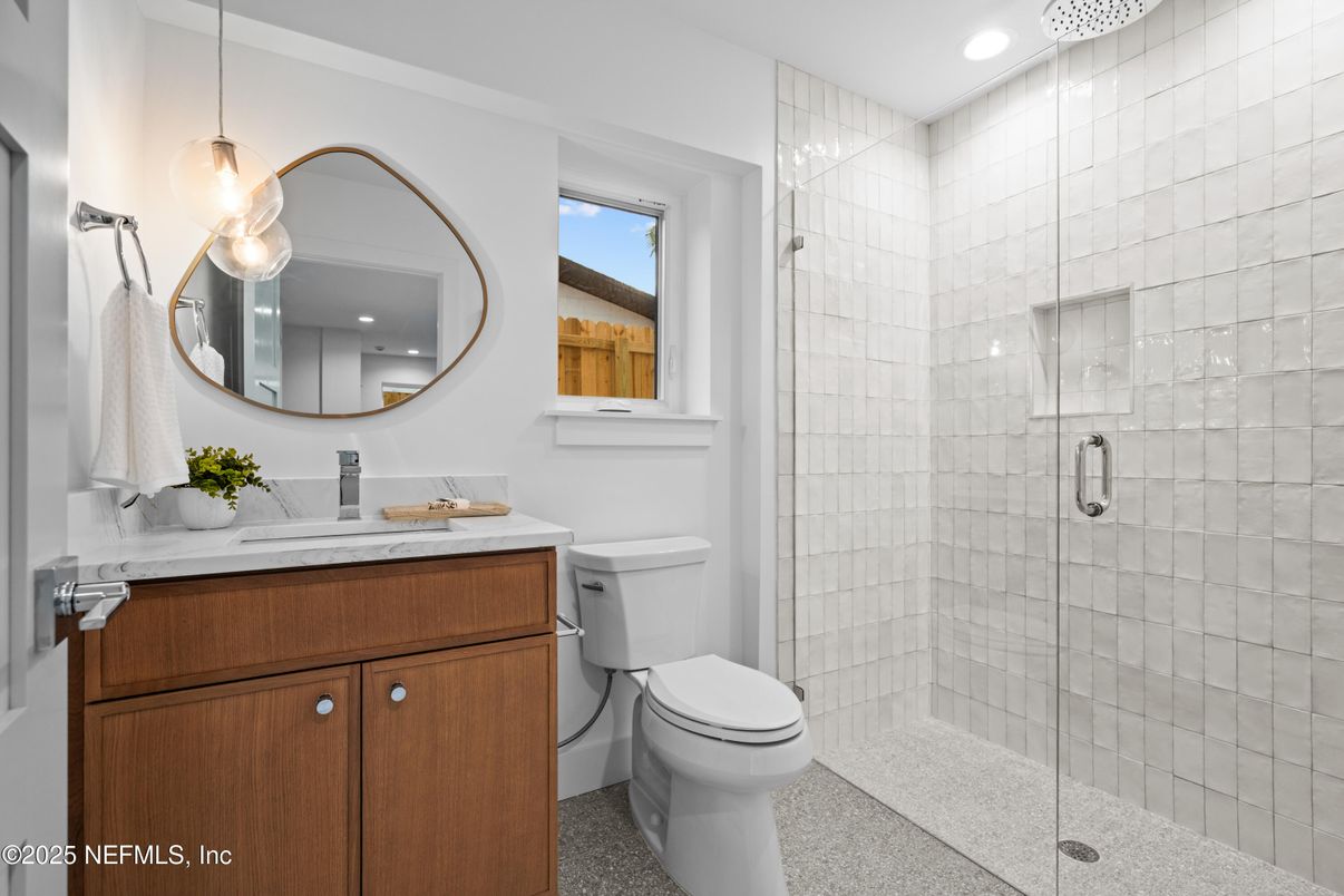 Bathroom, Glass Shower, Interior, Pendant Lights, Recessed Lighting