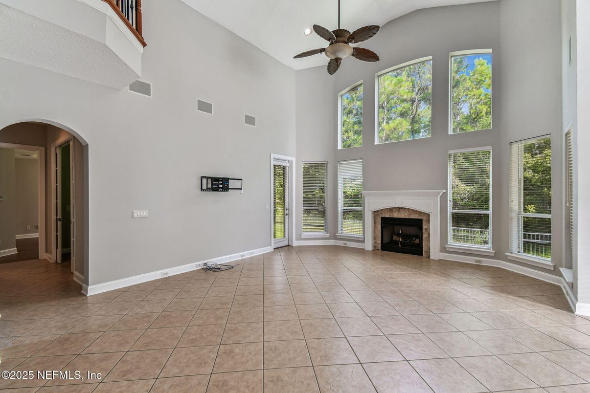 Empty room, Fireplace, Interior