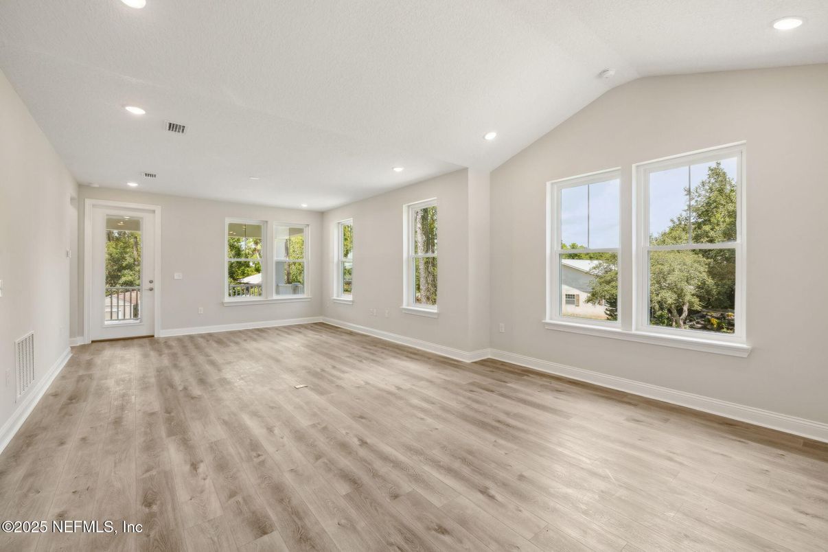 Empty room, Interior, Recessed Lighting, Wood Texture Flooring
