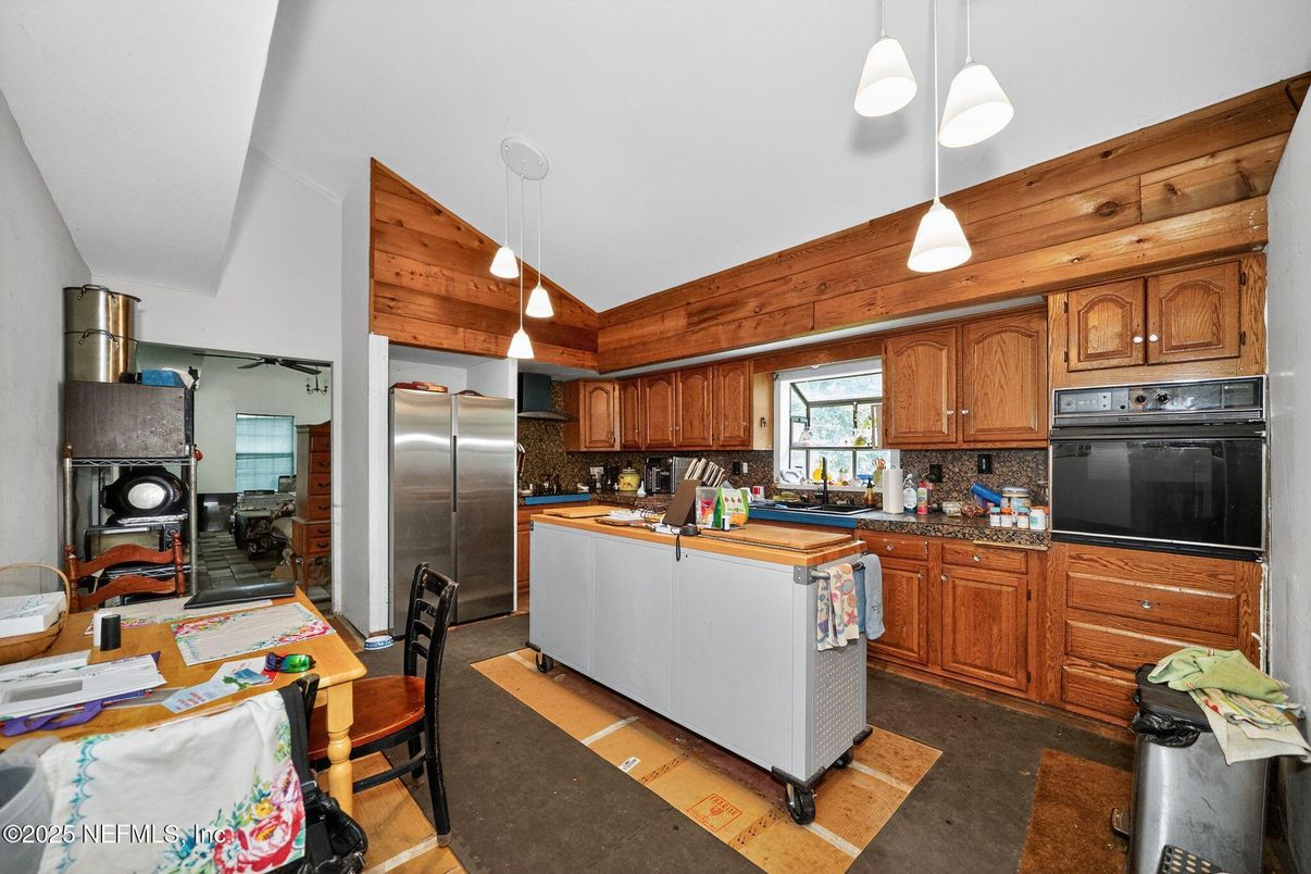 Interior, Kitchen, Pendant Lights, Wooden Walls