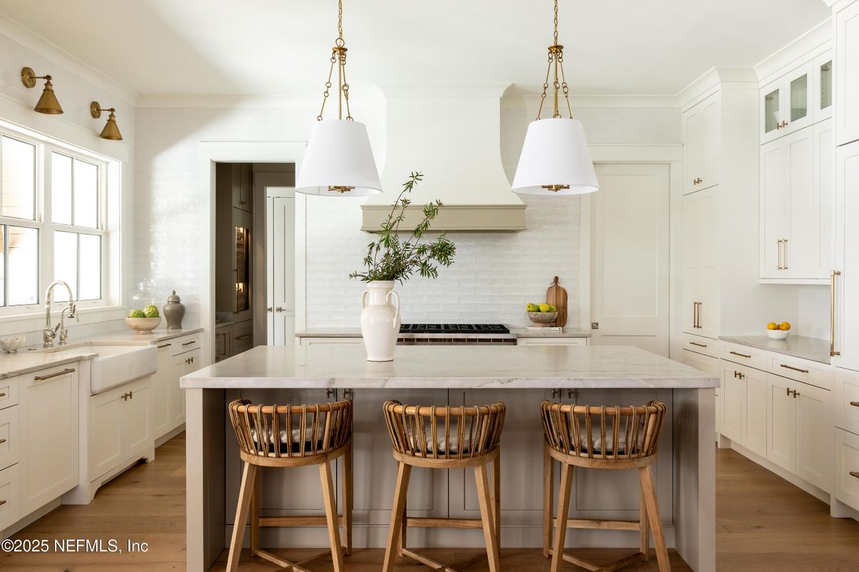 Interior, Kitchen, Pendant Lights, Wood Texture Flooring