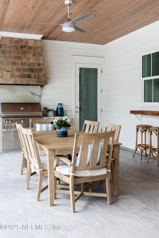 Dining room, Exterior, Interior, Wooden Ceilings
