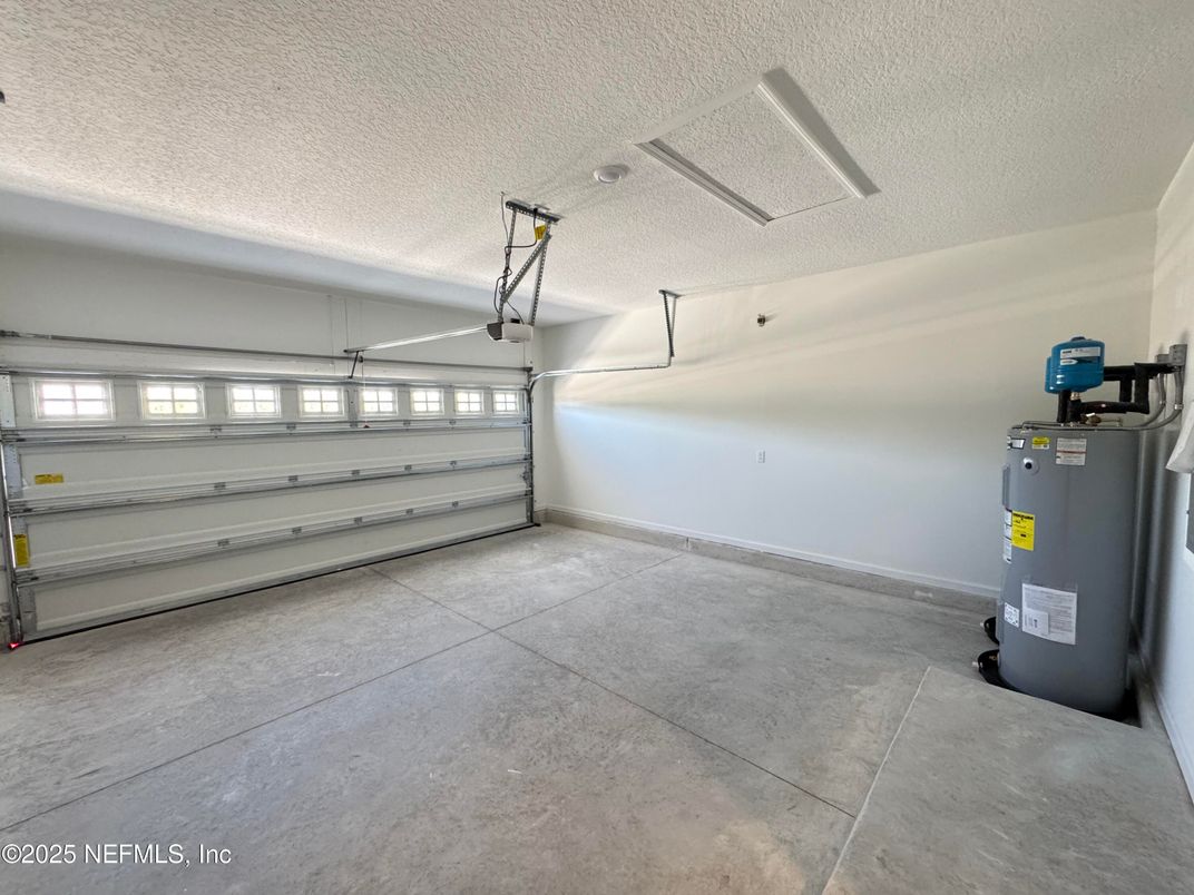 Garage, Interior