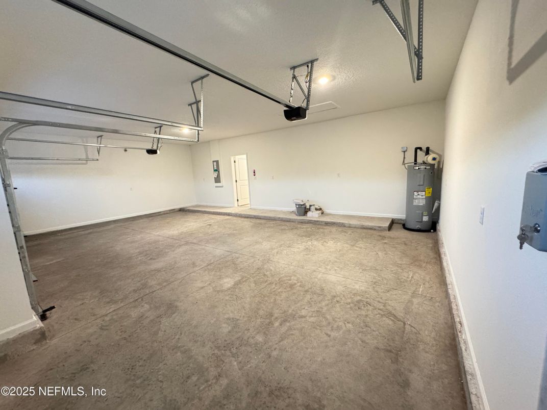 Garage, Interior