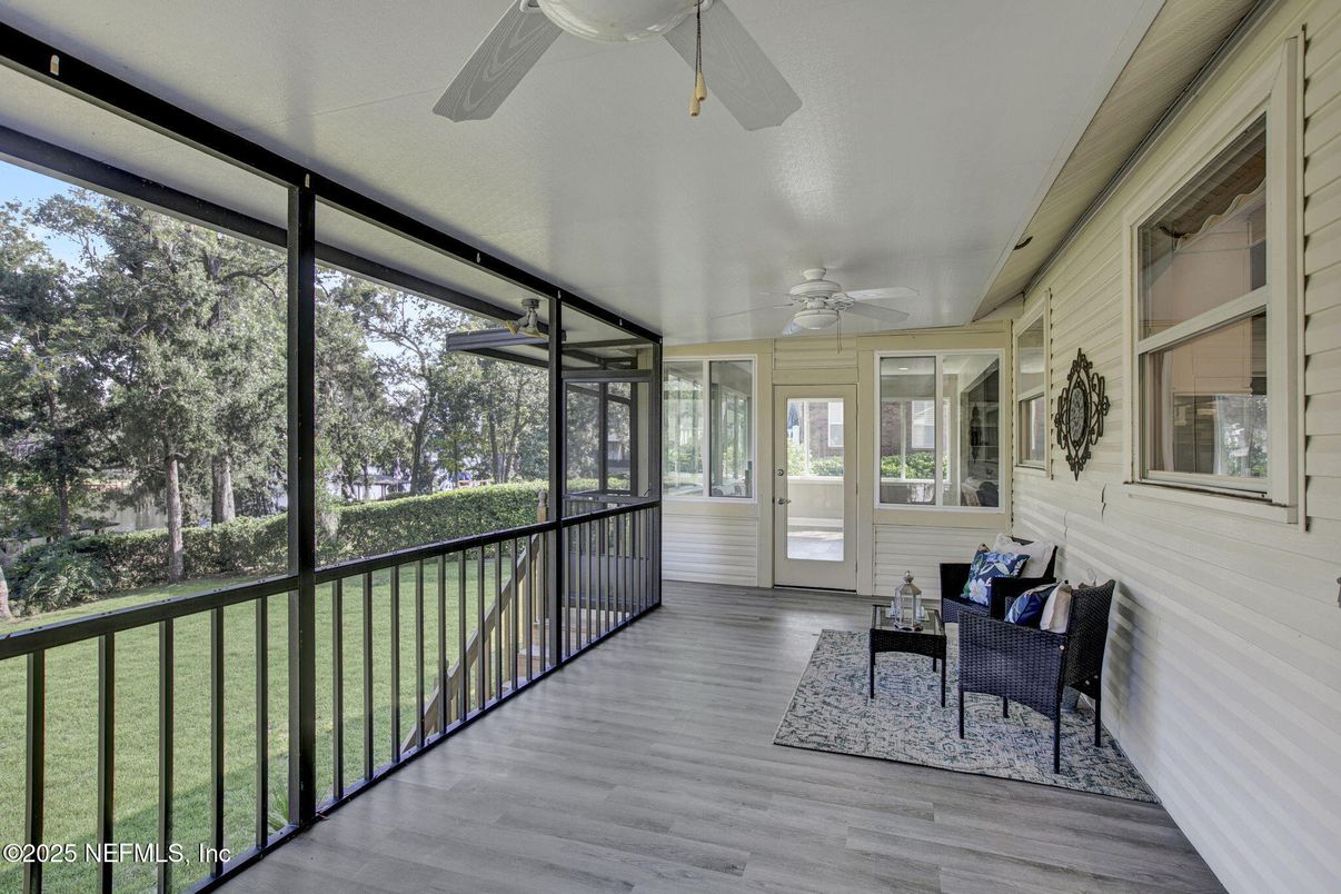 Interior, Sun Room, Wood Texture Flooring