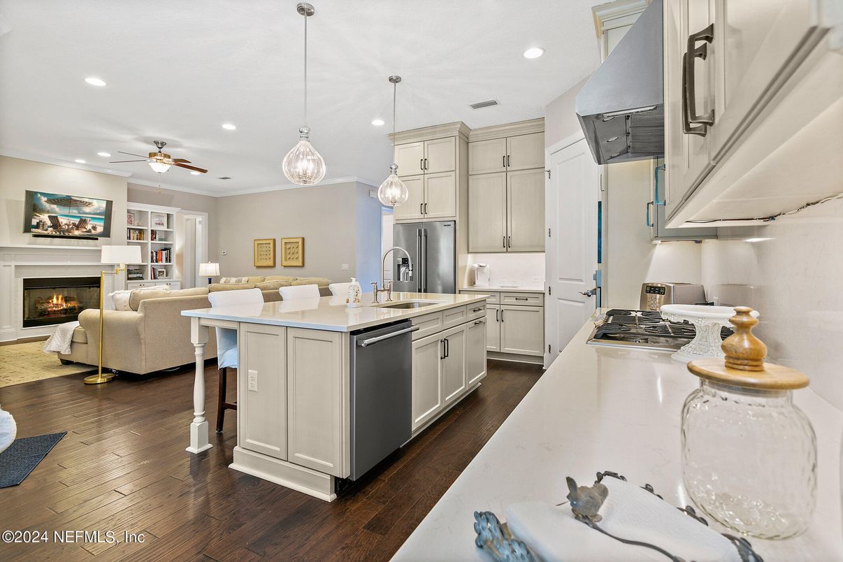 Fireplace, Interior, Kitchen, Living room, Pendant Lights, Recessed Lighting, Wood Texture Flooring