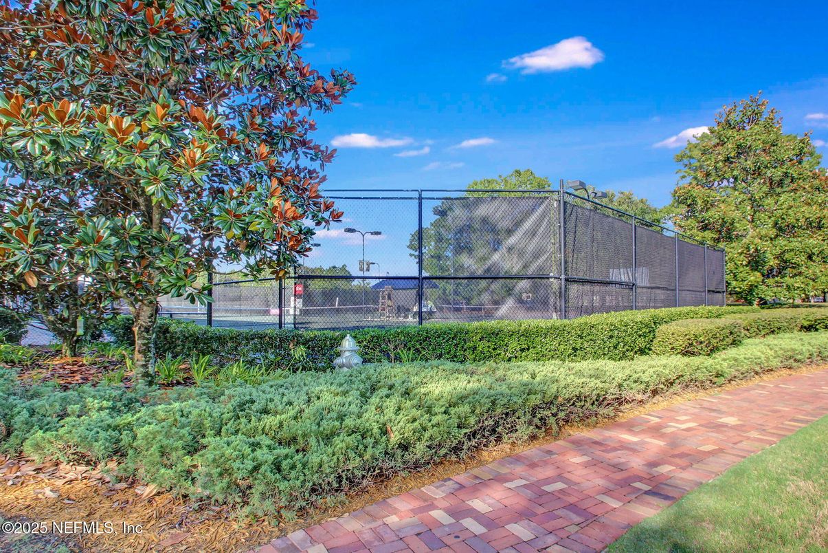 Exterior, Tennis Courts