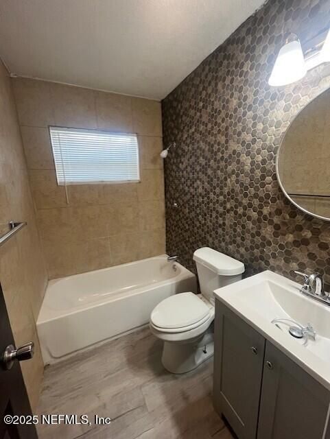 Bathroom, Interior, Wood Texture Flooring