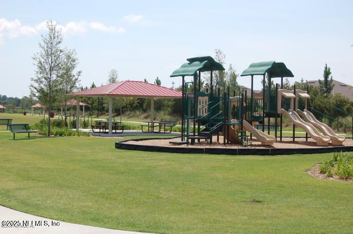 Backyard, Exterior, Playground
