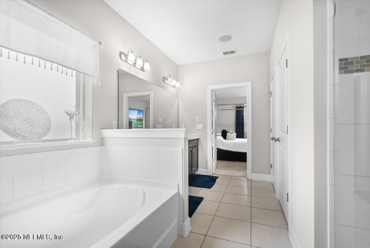 Bathroom, Bedroom, Interior