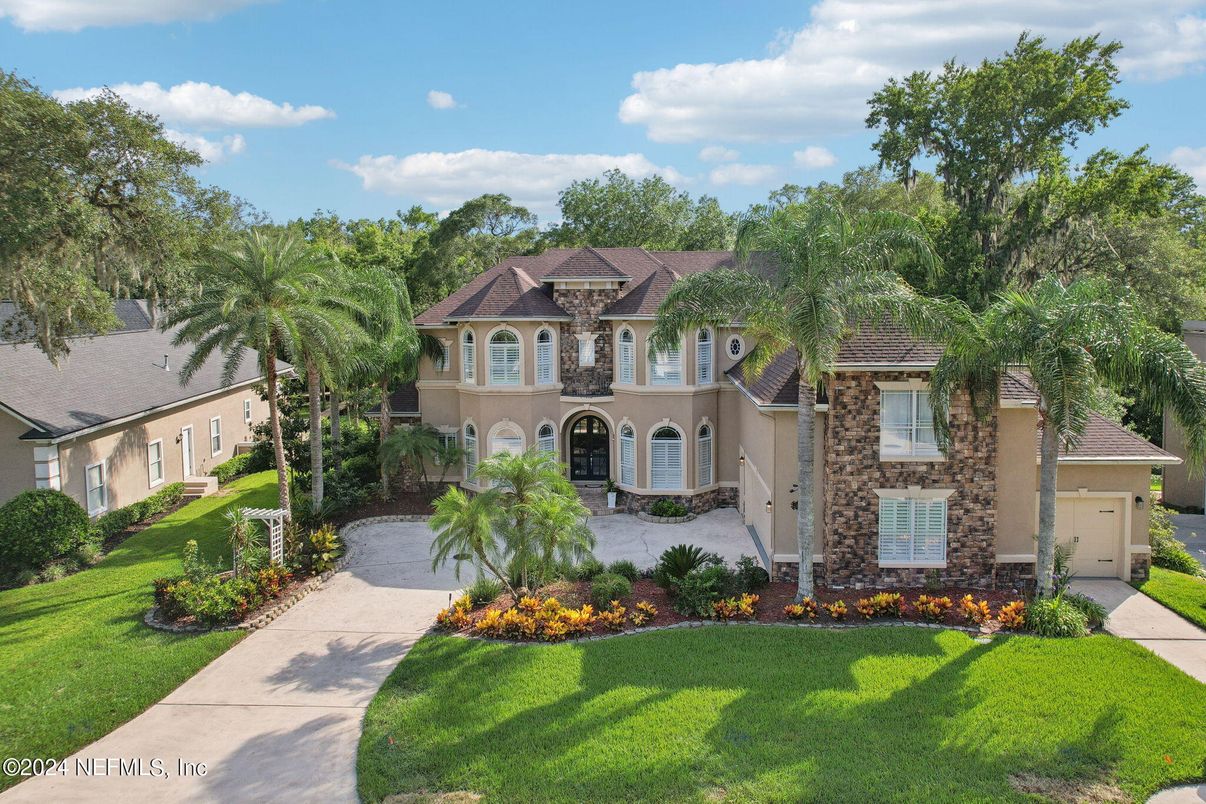 Attached, Backyard, Exterior, Facade, French Provincial