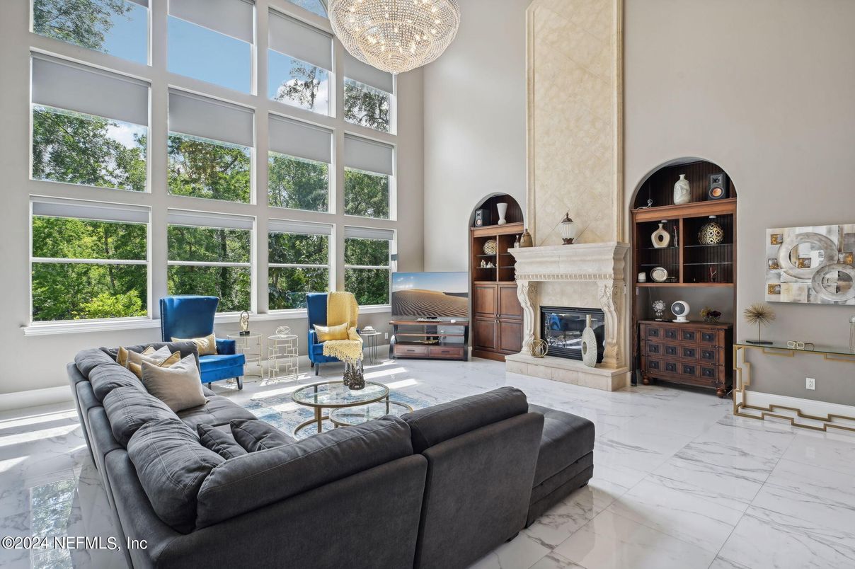 Chandelier, Fireplace, Interior, Living room, Marble