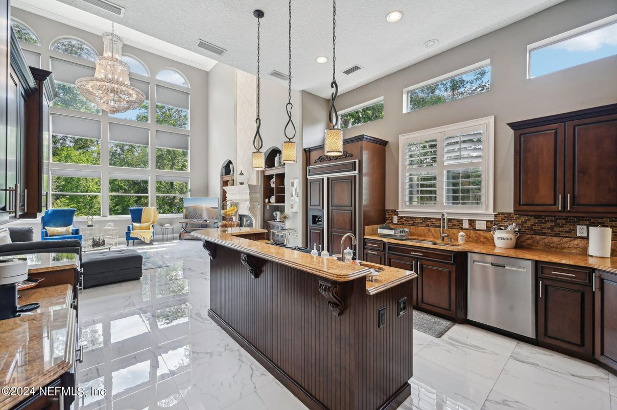Interior, Kitchen, Living room, Marble, Pendant Lights, Recessed Lighting, Stainless Steel Appliances
