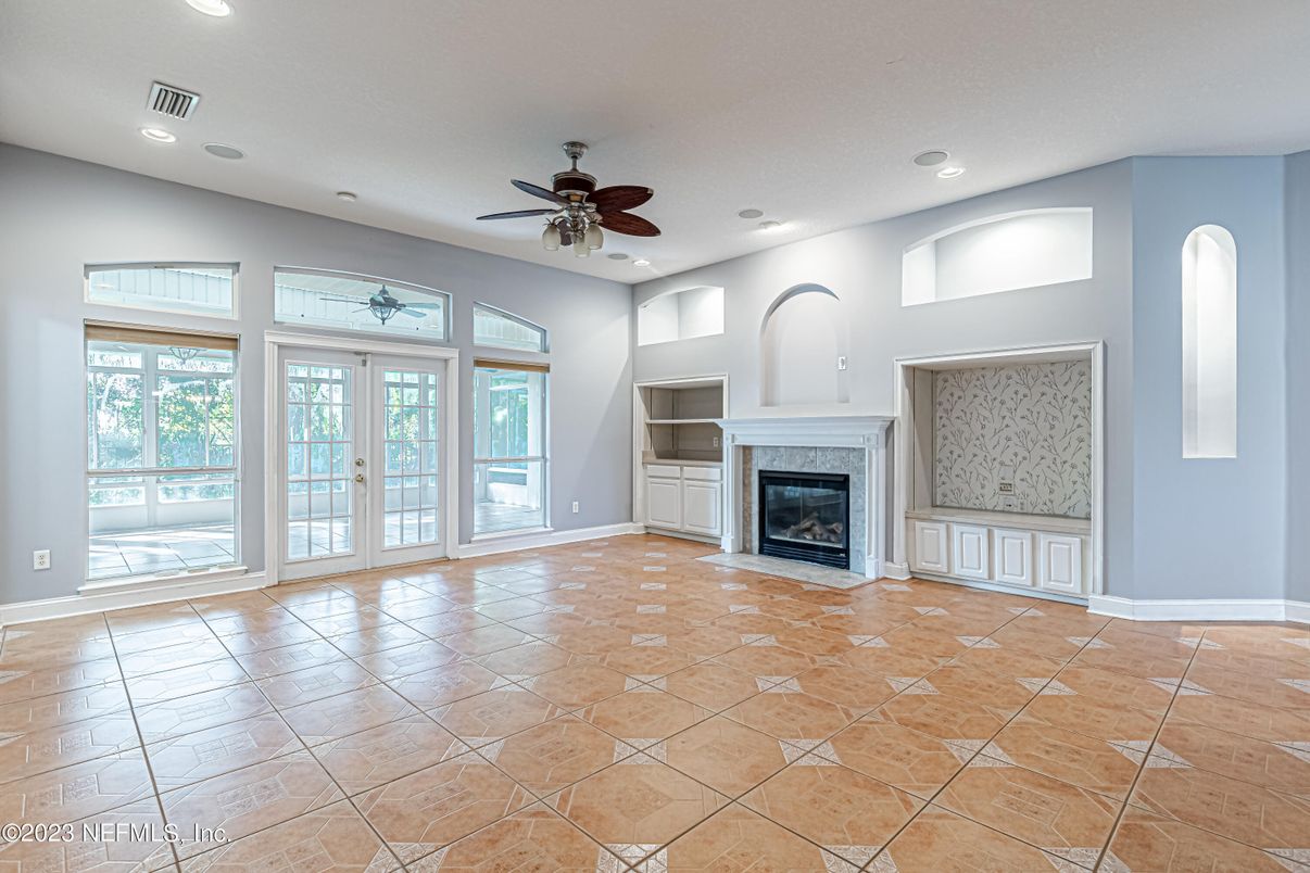 Empty room, Fireplace, Interior, Recessed Lighting