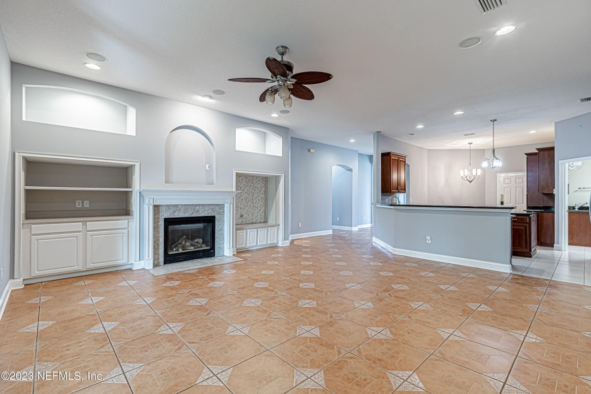 Empty room, Fireplace, Interior, Kitchen, Pendant Lights, Recessed Lighting