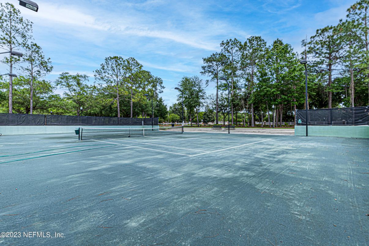 Exterior, Tennis Courts