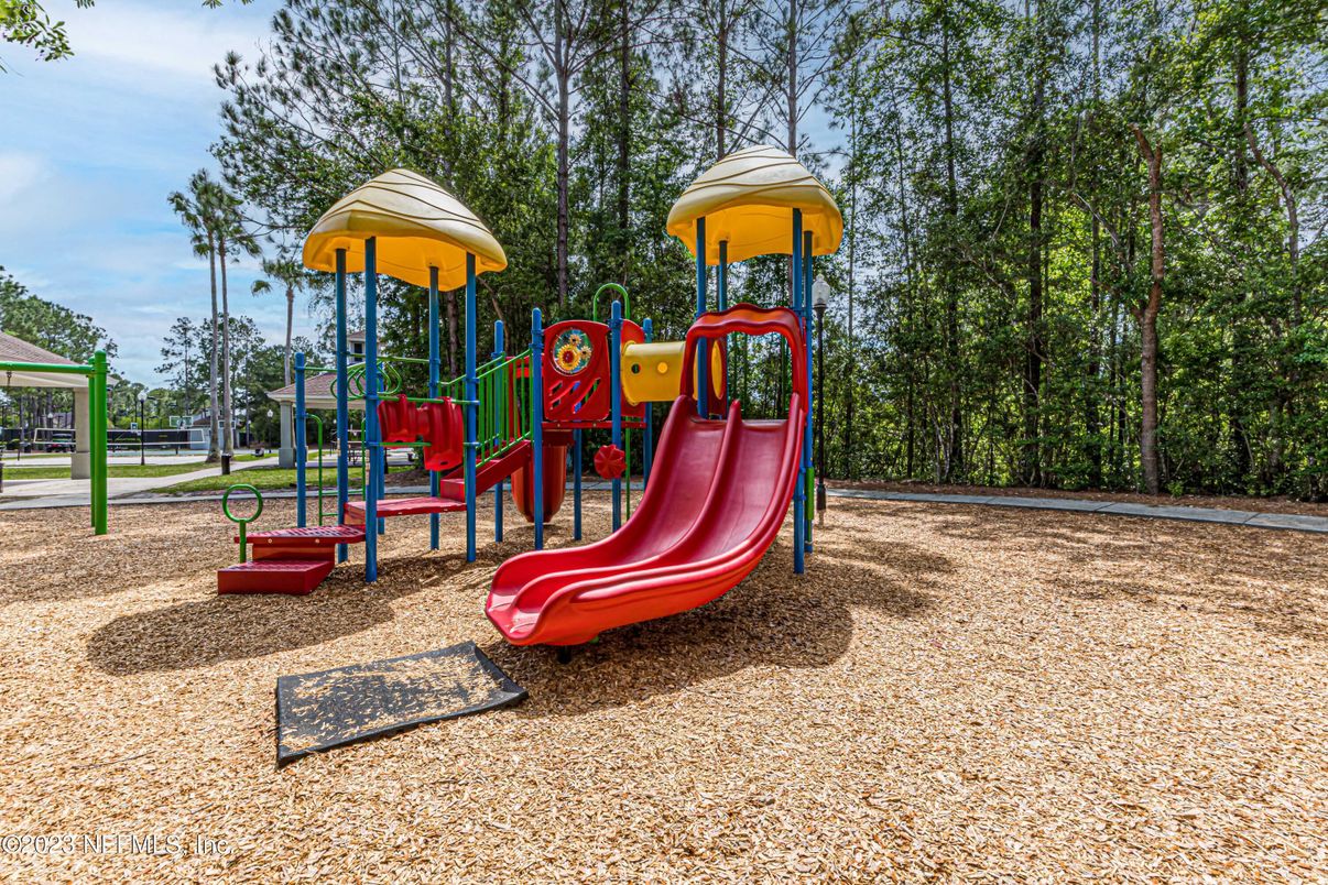 Backyard, Exterior, Playground