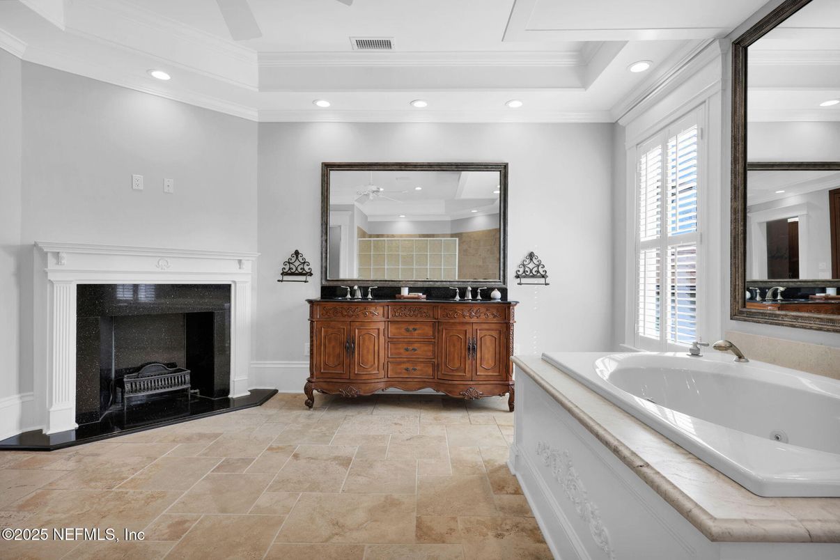 Bathroom, Fireplace, Interior, Recessed Lighting