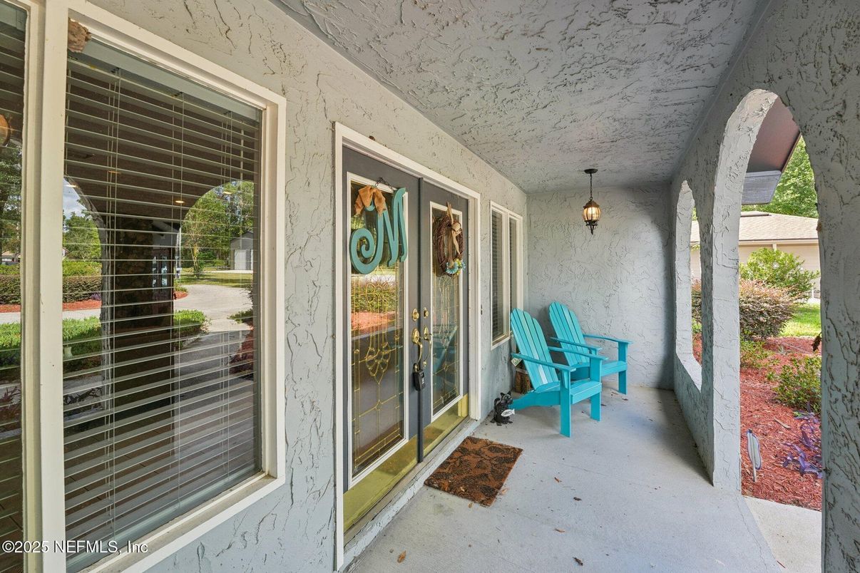 Exterior, Pendant Lights