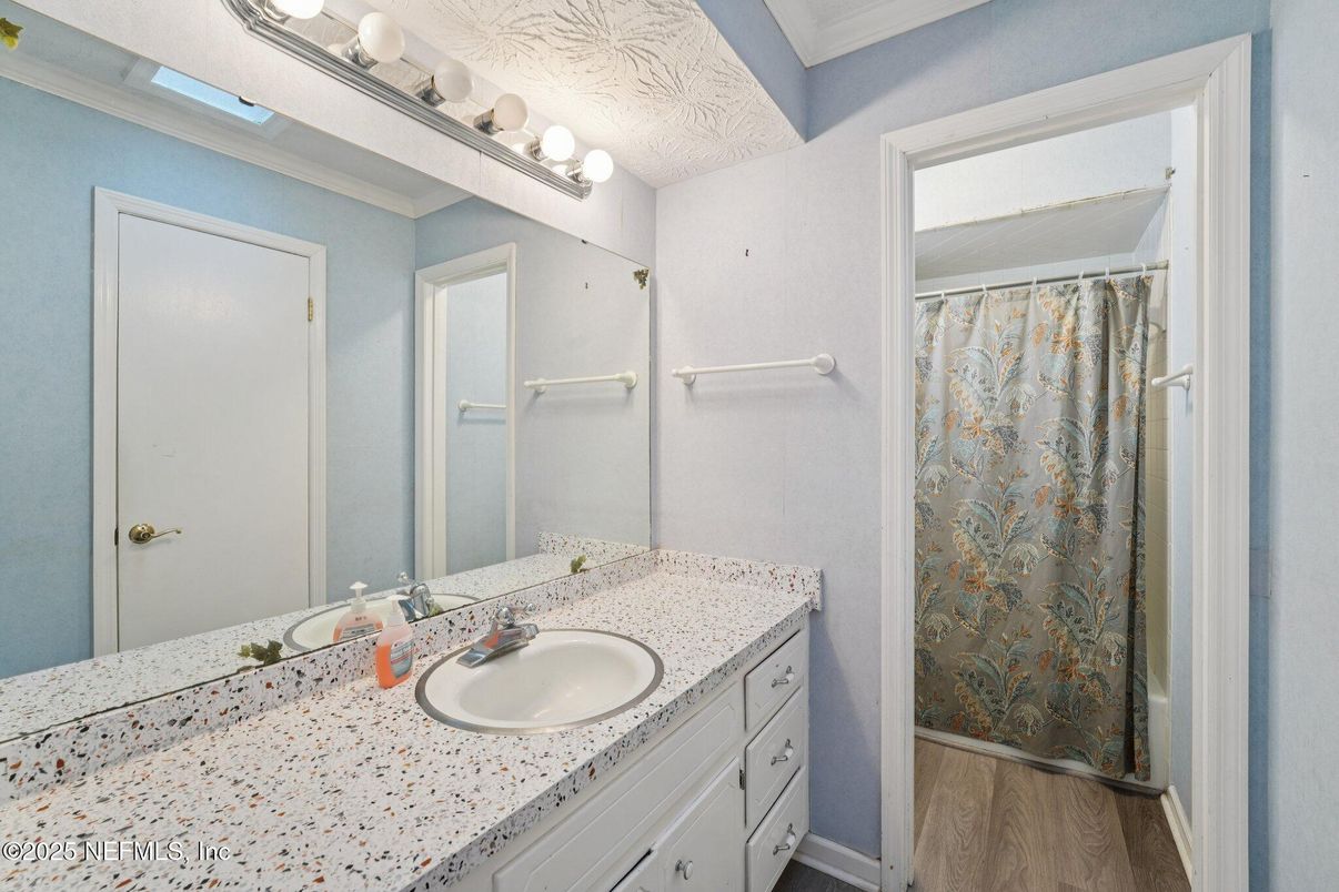 Bathroom, Dual Sink Vanities, Interior, Wood Texture Flooring