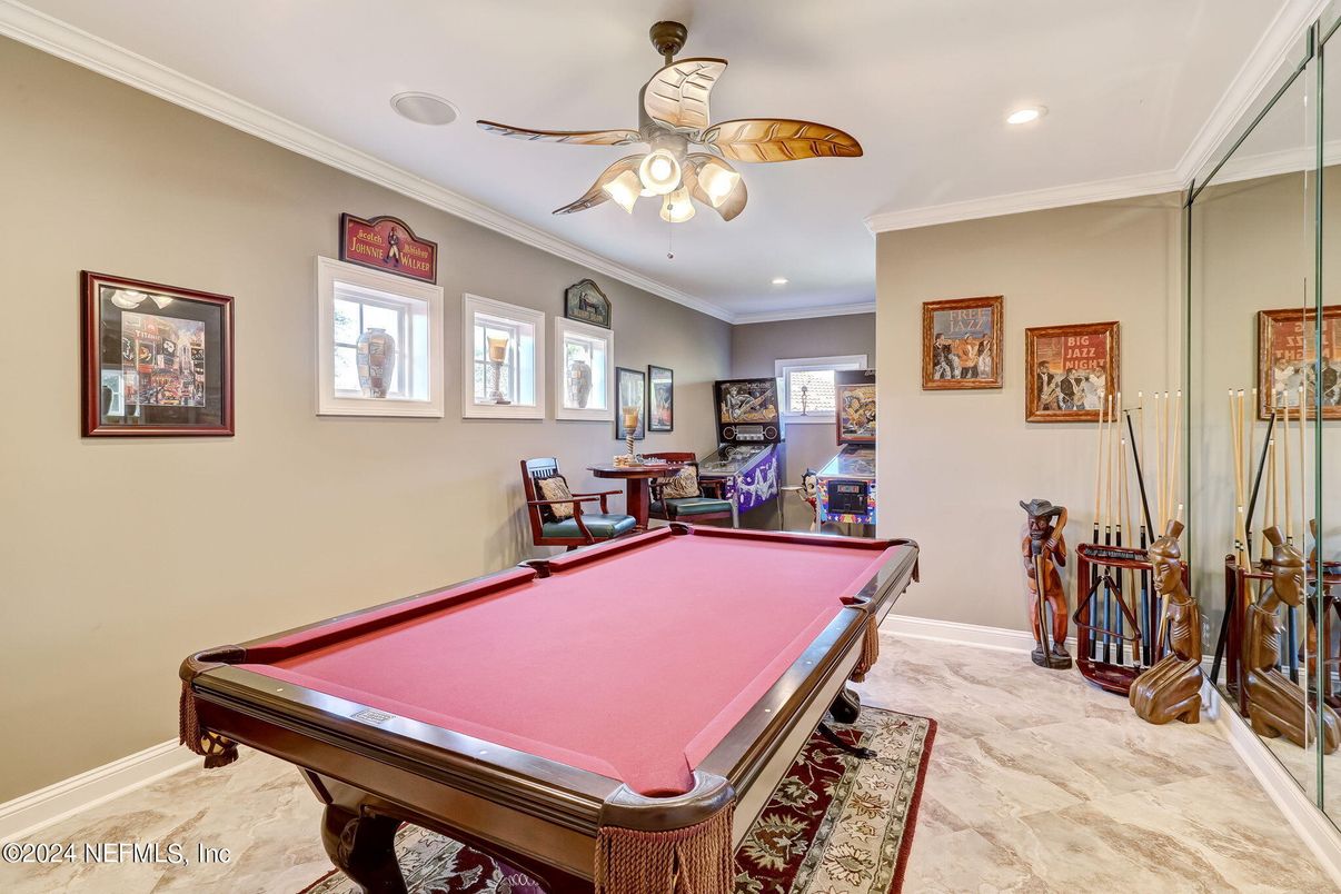 Billiard Table, Game Room, Interior, Recessed Lighting