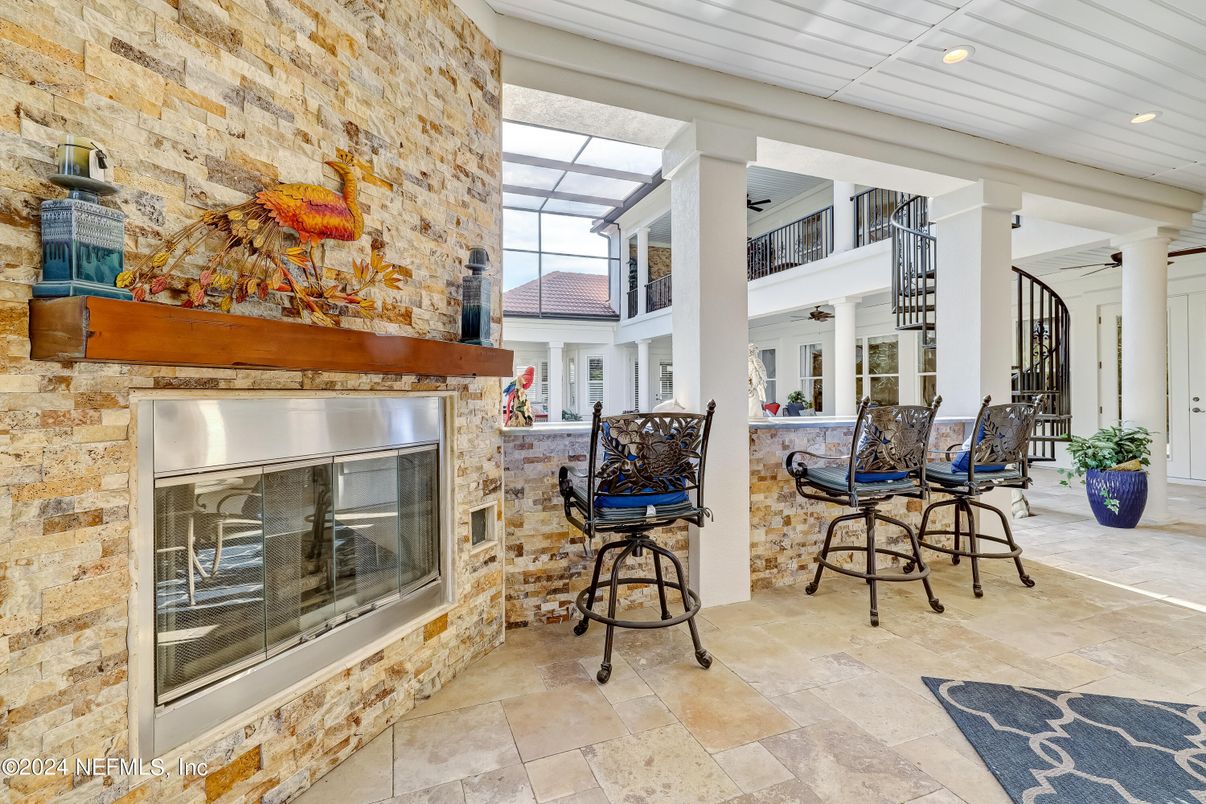 Interior, Recessed Lighting, Sun Room