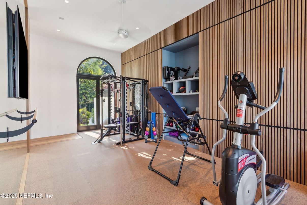 Fitness Equipment, Interior, Recessed Lighting