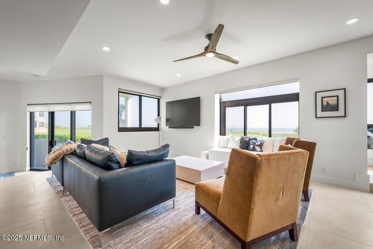 Interior, Living room, Recessed Lighting