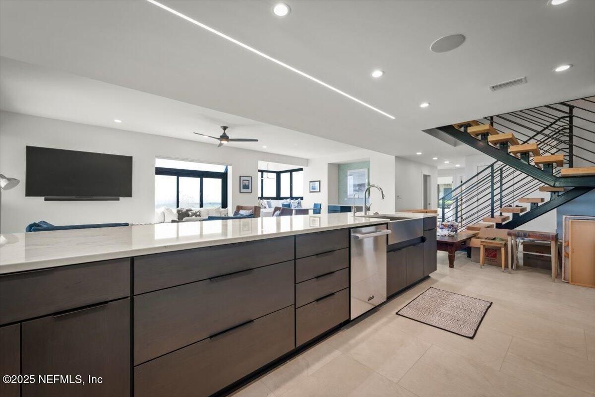 Dining room, Interior, Kitchen, Recessed Lighting, Stainless Steel Appliances