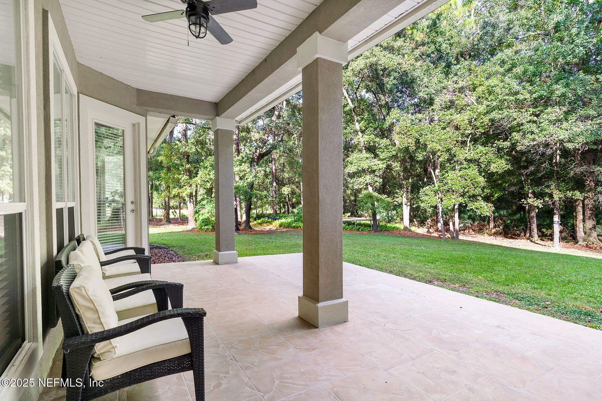 Backyard, Exterior