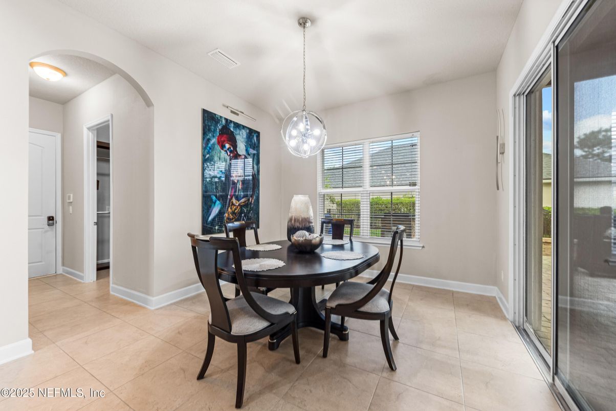 Dining room, Interior, Pendant Lights