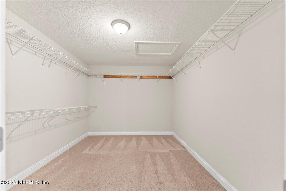 Empty room, Interior, Walk-in Closets