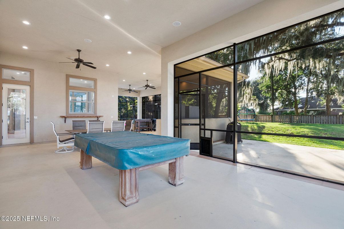 Billiard Table, Dining room, Game Room, Interior, Recessed Lighting