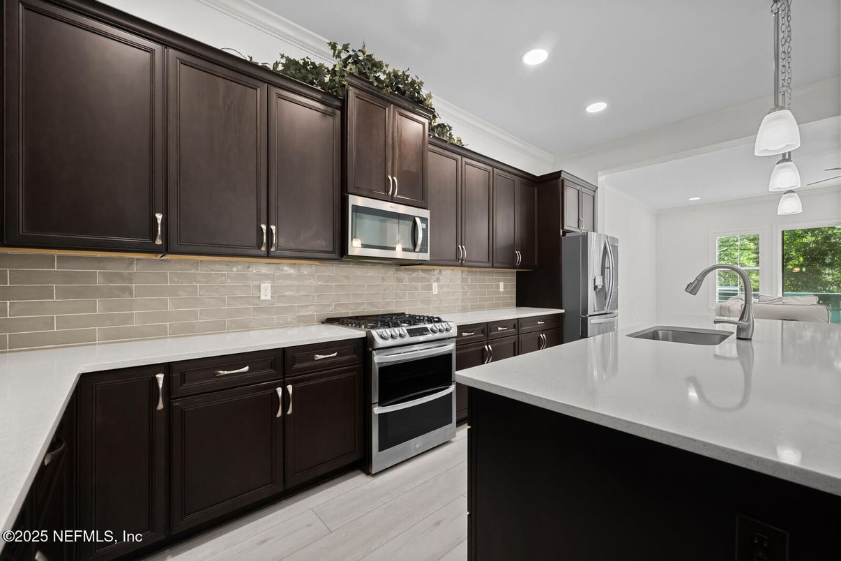 Interior, Kitchen, Pendant Lights, Recessed Lighting, Wood Texture Flooring