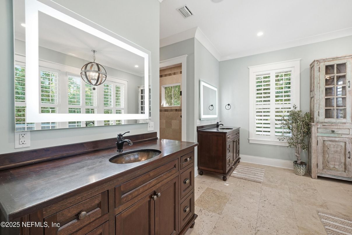Bathroom, Interior, Pendant Lights, Recessed Lighting