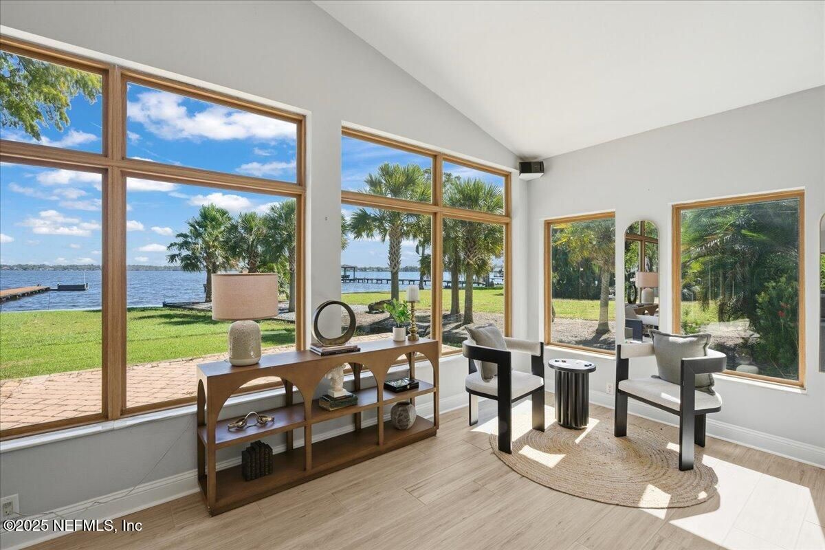 Interior, Sun Room, Water, Wood Texture Flooring