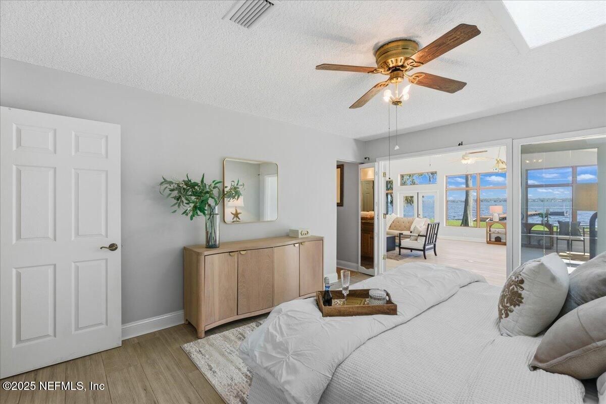 Bedroom, Interior, Water, Wood Texture Flooring