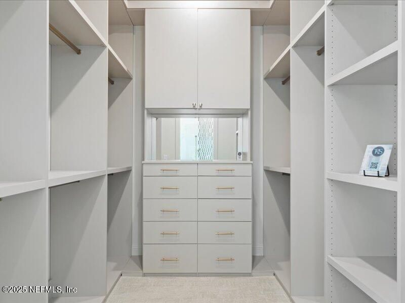 Interior, Walk-in Closets