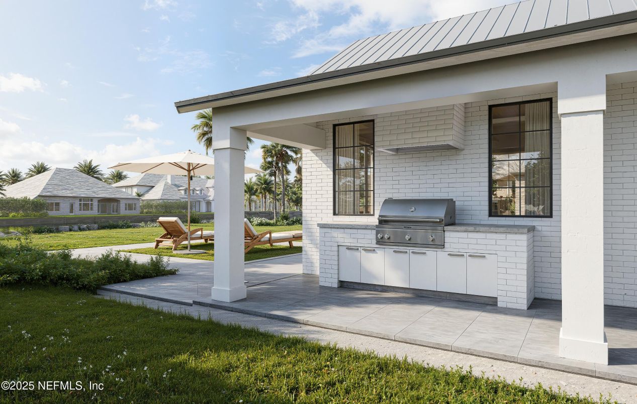 Backyard, Exterior, Outdoor Kitchen