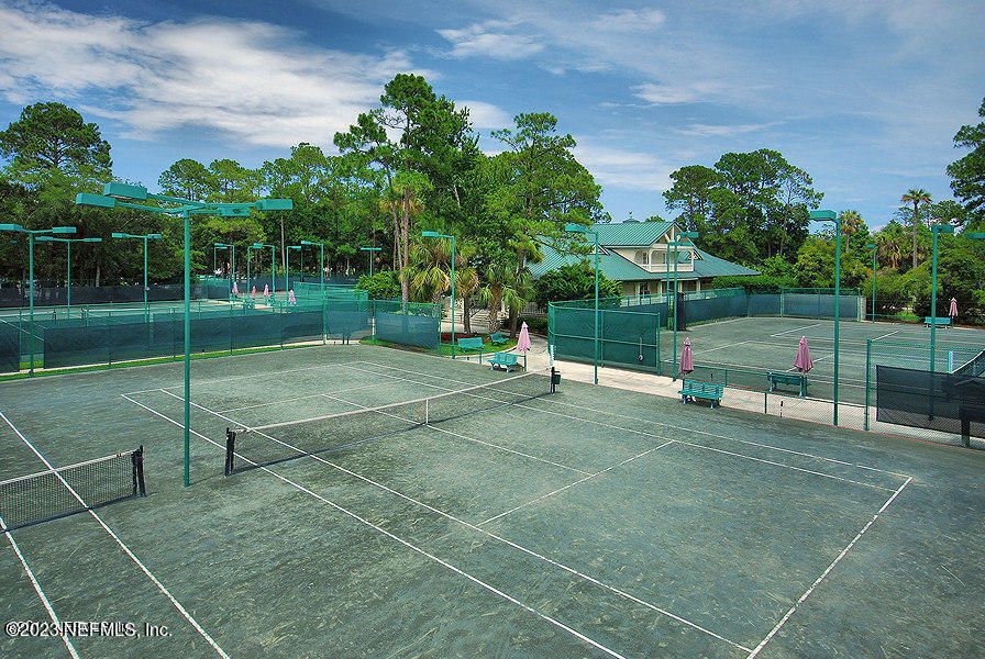 Exterior, Tennis Courts