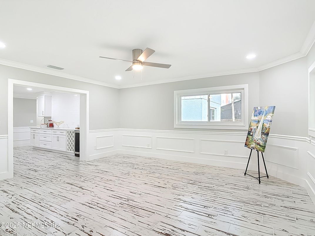 Empty room, Interior, Kitchen, Recessed Lighting