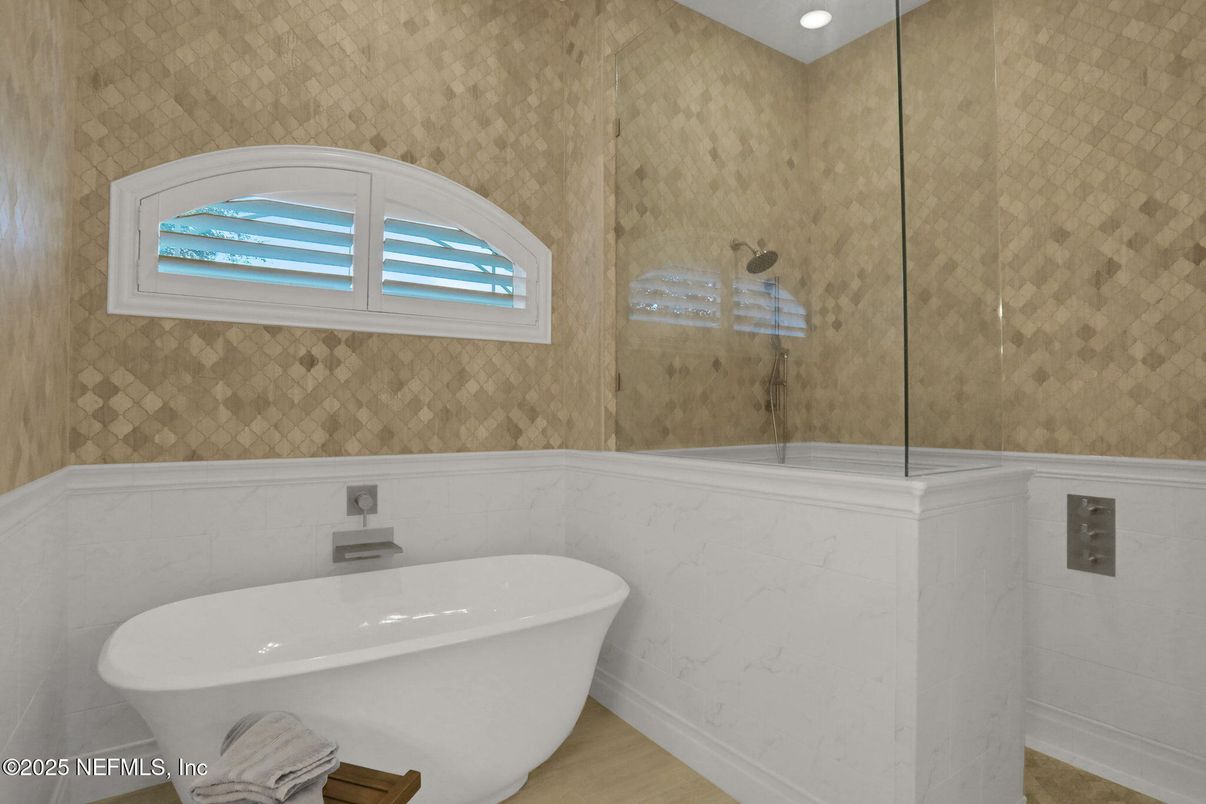 Bathroom, Free Standing Baths, Interior, Recessed Lighting
