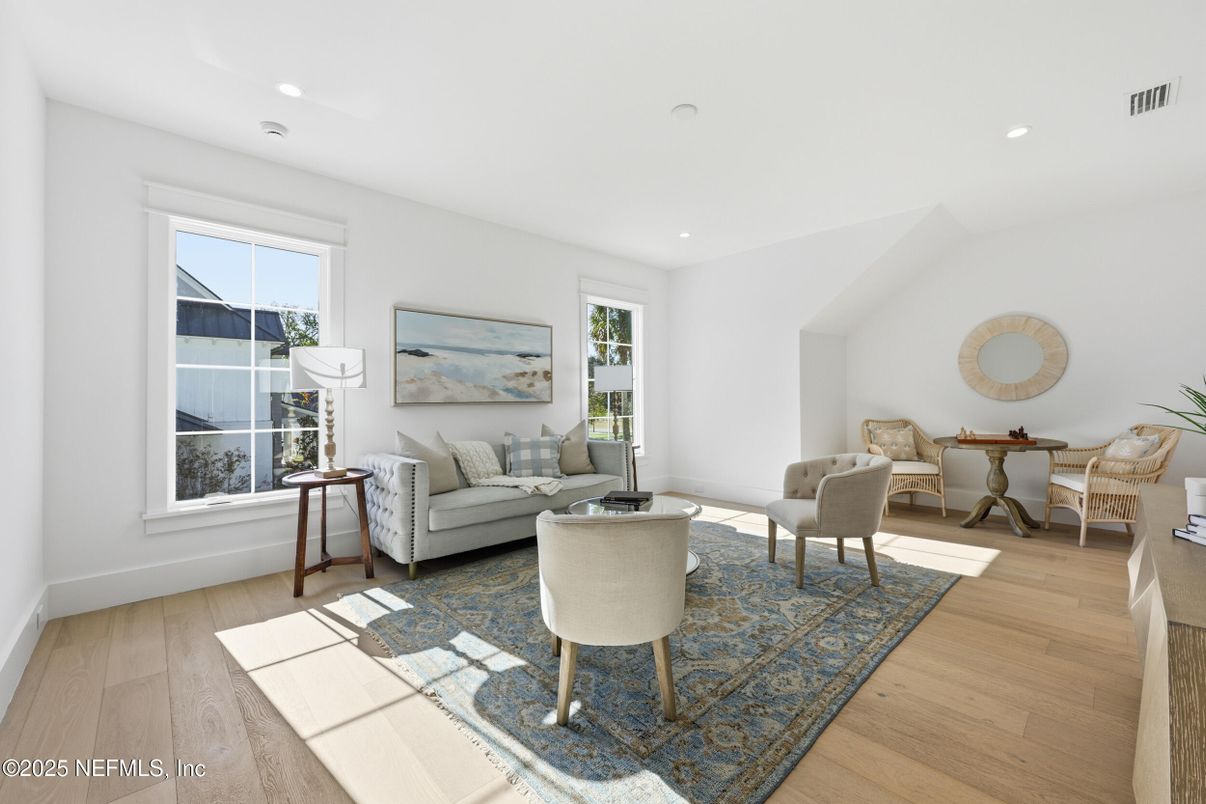 Dining room, Interior, Living room, Recessed Lighting, Wood Texture Flooring